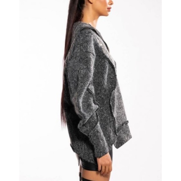 Nia Half Zip Wool-Blend Pullover - Picture 6 of 15